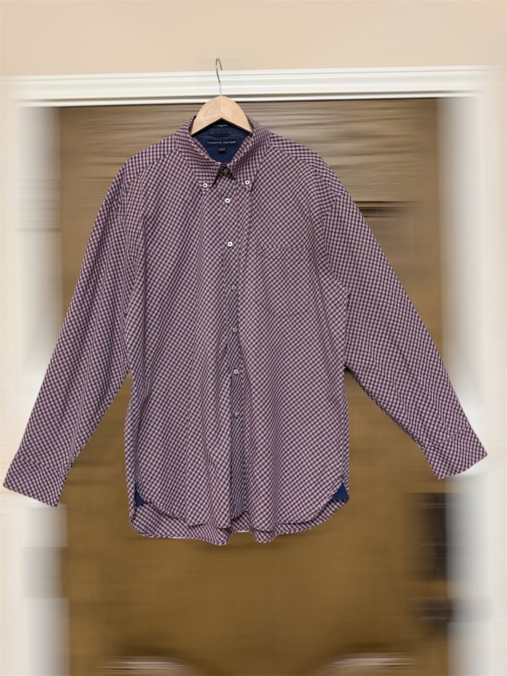 Tommy Hilfiger Long Sleeve Red White Blue Plaid Button Down Shirt